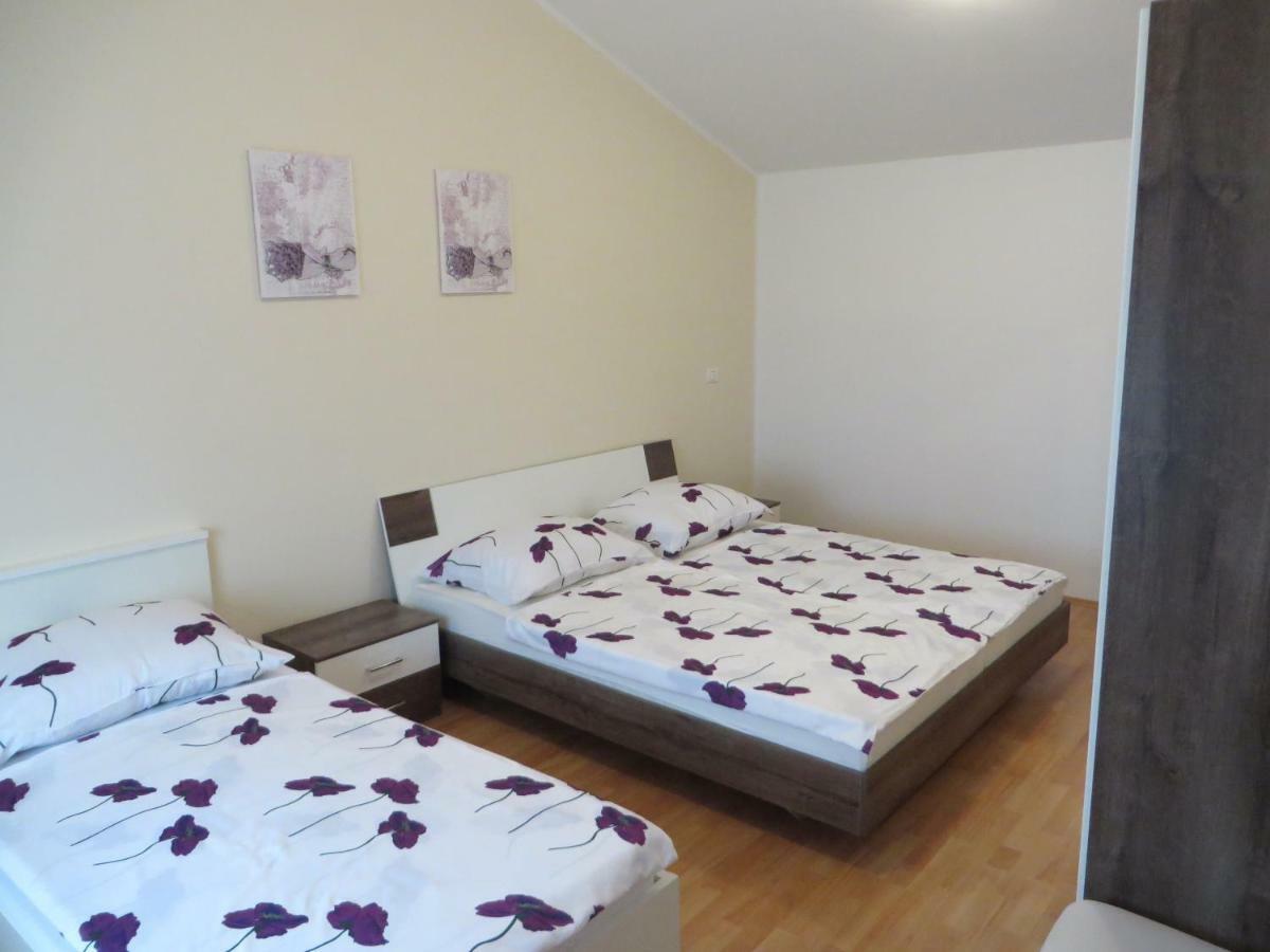 Apartment Mare Medulin Ngoại thất bức ảnh